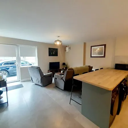 Hill Street Apartment,cloghan Apartment Cloghan (Leinster)